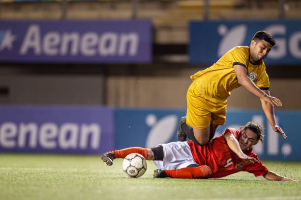 榜中游的球 榜中游的球